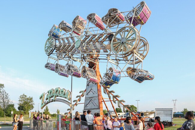 Enjoy rides, fair food, delicious BBQ and great music at Bixby BBQ and Blues.