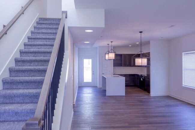 19979 Cornice St, Spring Hill, KS 66083 - photo 6