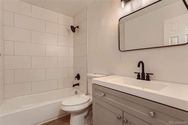 1632 Chester St unit 1632, Aurora, CO 80010 - photo 7