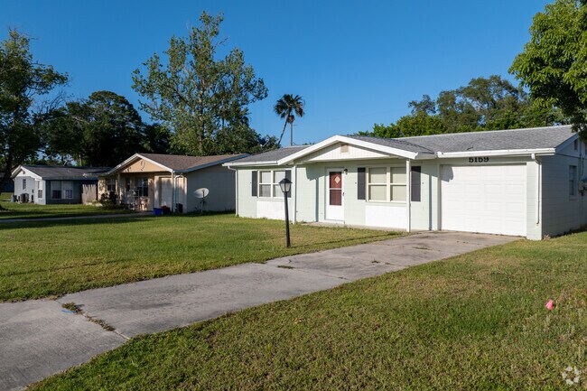 Allandale contains many ranch-style homes within the neighborhood.