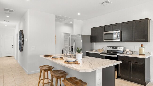 2769 Shanley Ave unit 36202134, Apache Junction, AZ 85120 - photo 3