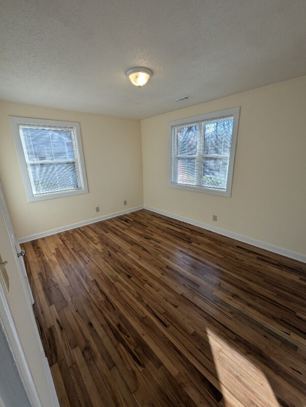 4 Maple Leaf Ct, Asheville, NC 28803 - photo 4