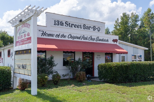 13th Street Bar-B-Q has been a staple in Ladonia for many decades.