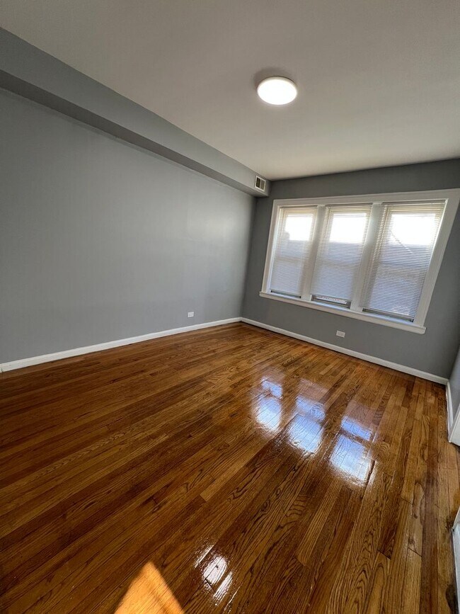 7152 S East End Ave, Chicago, IL 60649 - photo 7