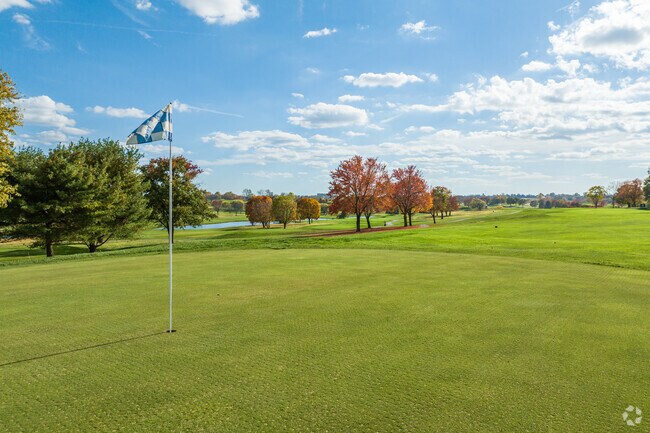 University Club of Kentucky sits just along the edge of Yarnallton.
