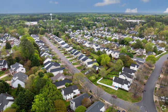 Natural beauty, city convenience and suburban relaxation converge in Umstead.