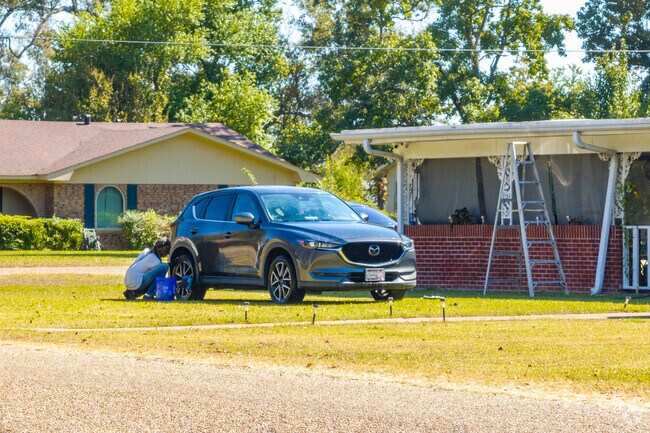 Residents of Brownsville take matters into their own hands when it comes to maintenance.