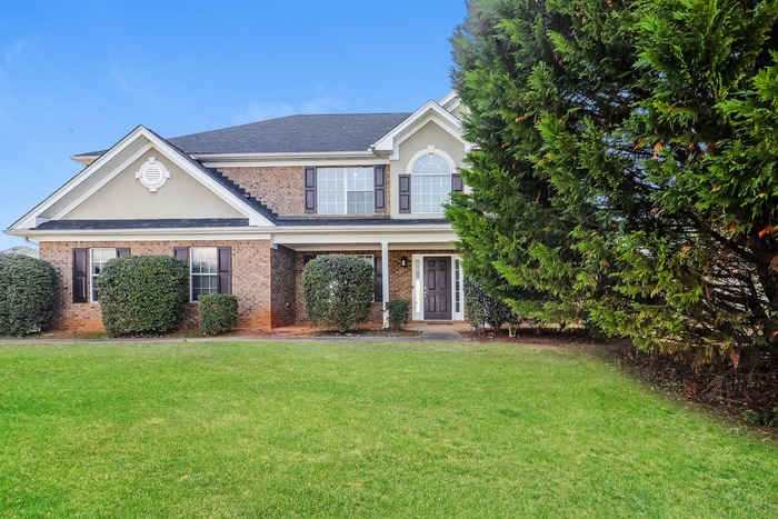 12206 Stillman Ct, Hampton, GA 30228 - photo 1