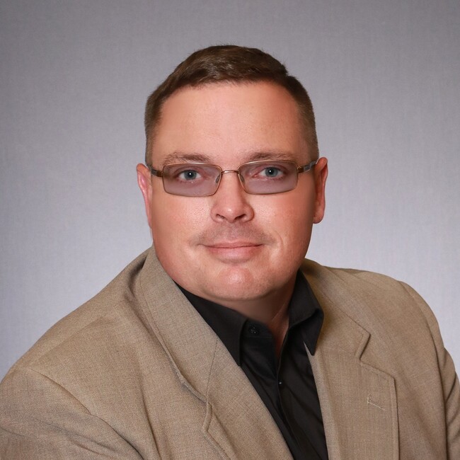 Agent Photo
