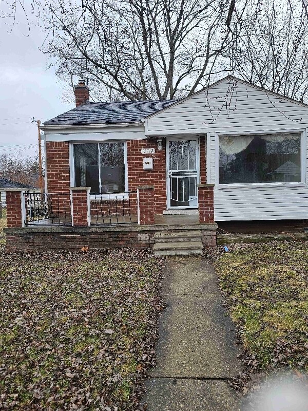 15000 Evergreen Rd, Detroit, MI 48223