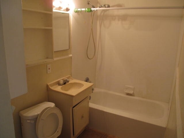 1404 Dunaway St unit A, Amarillo, TX 79104 - photo 6