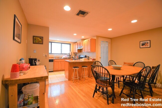85 Brainerd Rd unit 2, Allston, MA 02134 - photo 3