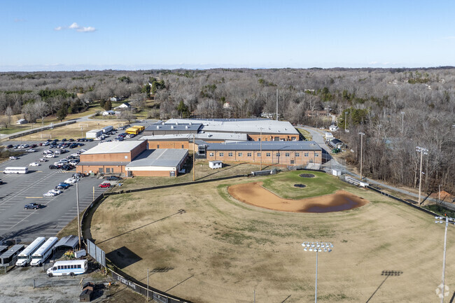 Ledford High School, Thomasville NC Rankings & Reviews - Homes.com