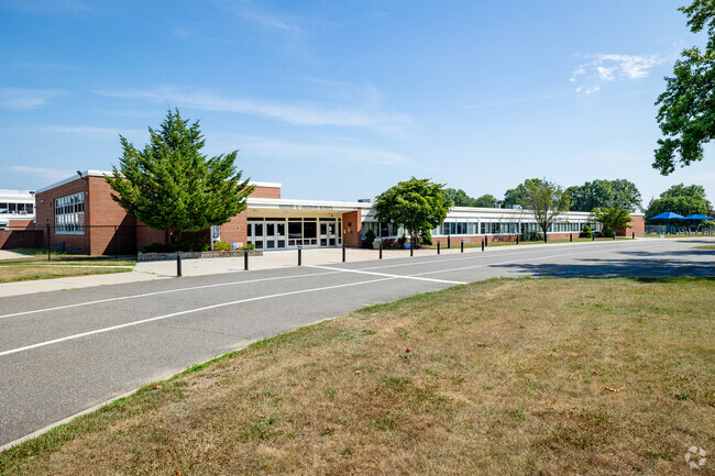 George A. Jackson Elementary School serves students in grades K thru 5.