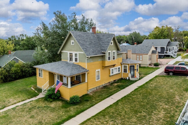 West Rapid City is full of unique custom built homes.
