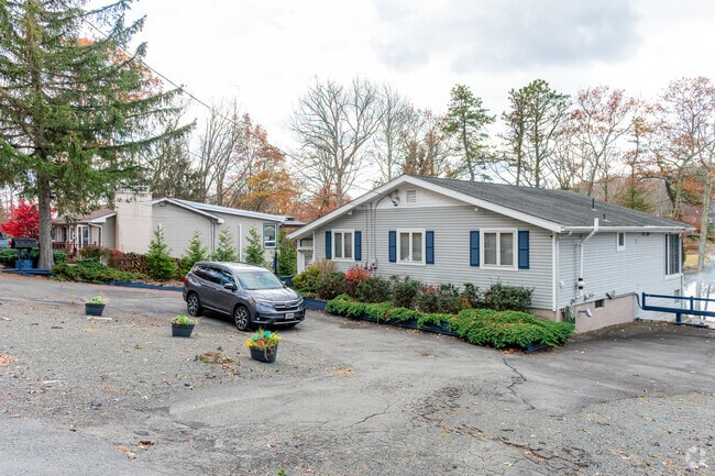 Dingman homes near lakes may be in flood zones; check local listings for details.