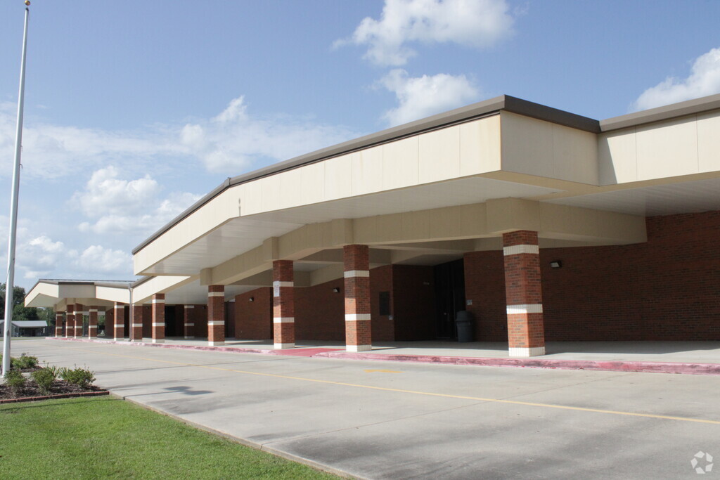 Central Primary School in Ascension Parish, Gonzales LA