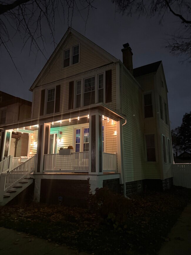 601 Highland Ave unit 601 Highland Apartme, Oak Park, IL 60304 - photo 4