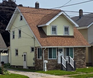 2123 Bird Dr, Erie, PA 16510