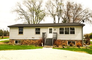 18805 Mcguire Rd, Harvard, IL 60033