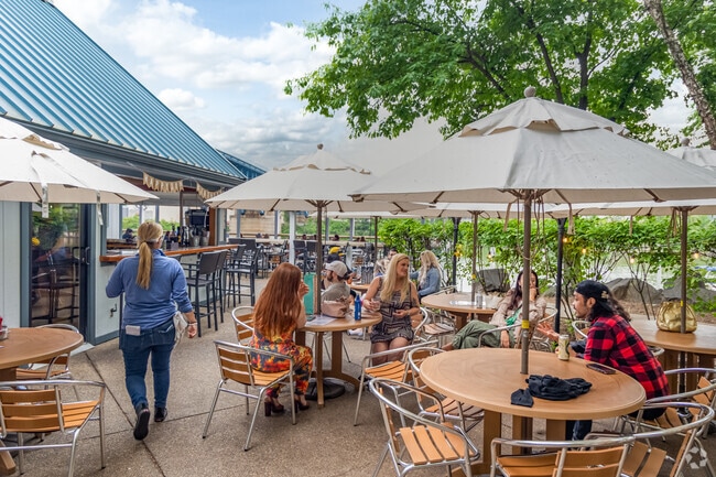 Redfin Blues is a great place to get fresh air and great food in Herrs Island.