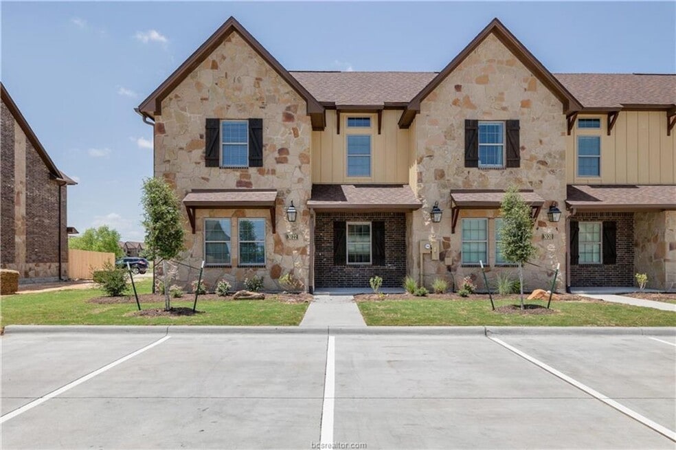 537 Baby Bear Dr, College Station, TX 77845 - photo 1