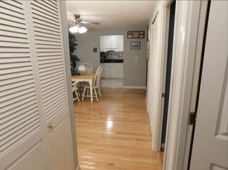 269 Albion St Unit 11, Wakefield, MA 01880