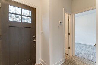 923 SE Broad St Unit B2, Murfreesboro, TN 37130