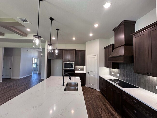 133 Lasso Loop, Lorena, TX 76655 - photo 6