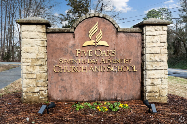 Five Oaks Seventh-Day Adventist Christian School is located in Durham, NC.