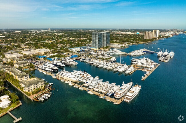 Boating is a standout activity in North Palm Beach.
