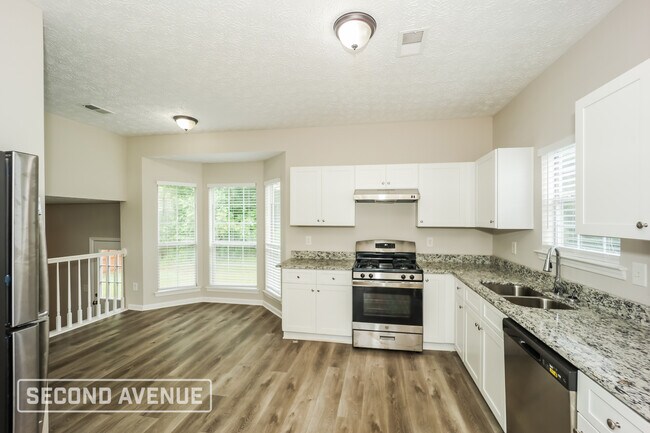 4223 Reeshemah St, Atlanta, GA 30349 - photo 5