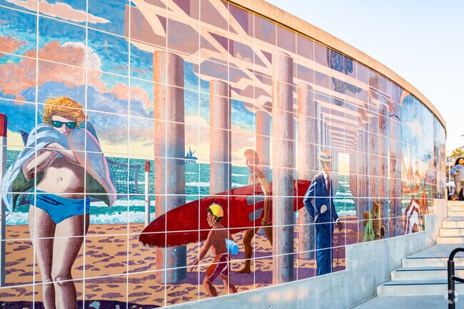 You can find murals and artwork throughout the city of Huntington Beach that shows off its art.
