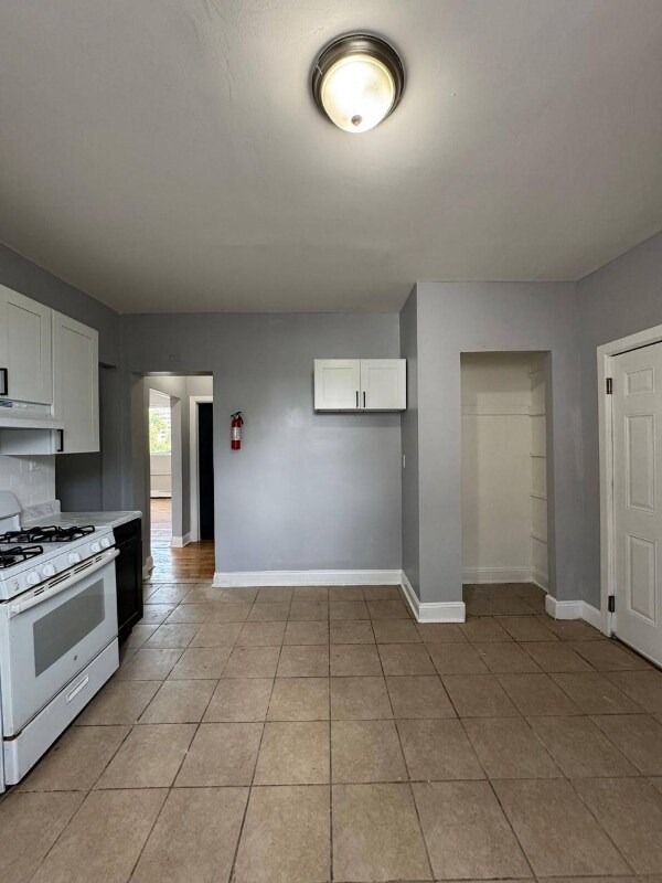 138 Clinton Ave unit 2r, Newark, NJ 07114 - photo 5