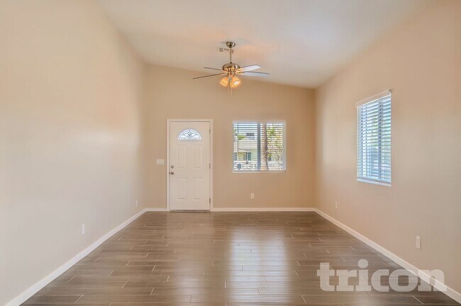 4411 S 19th St, Phoenix, AZ 85040 - photo 6