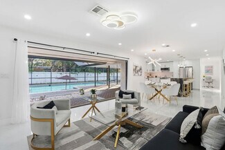 208 Erie Dr Unit FL1-ID1355591P, Naples, FL 34110