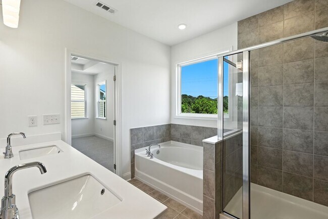 112 Sheryl Way, Loganville, GA 30052 - photo 4