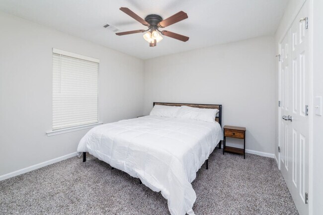 224 N Oakley Dr unit ID1328122P, Columbus, GA 31906 - photo 7