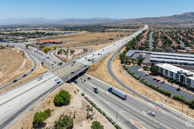 State Routes 138 and 14 provide easy access to parts of Antelope Valley and Los Angeles.