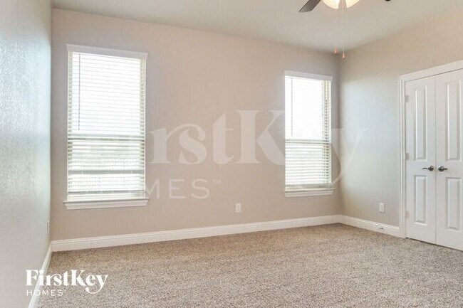 2504 Cerro Ranch Rd, Aubrey, TX 76227 - photo 7