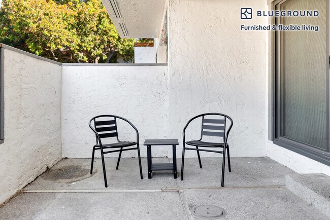 20200 Lucille Ave unit FL1-ID2049, Cupertino, CA 95014 - photo 7