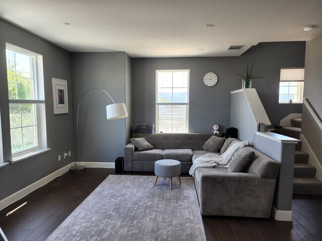 632 True Wind Way, Redwood City, CA 94063 - photo 4