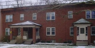 37 E Water St Unit 1, Hubbard, OH 44425