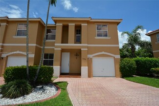 703 NW 135th Ave, Pembroke Pines, FL 33028
