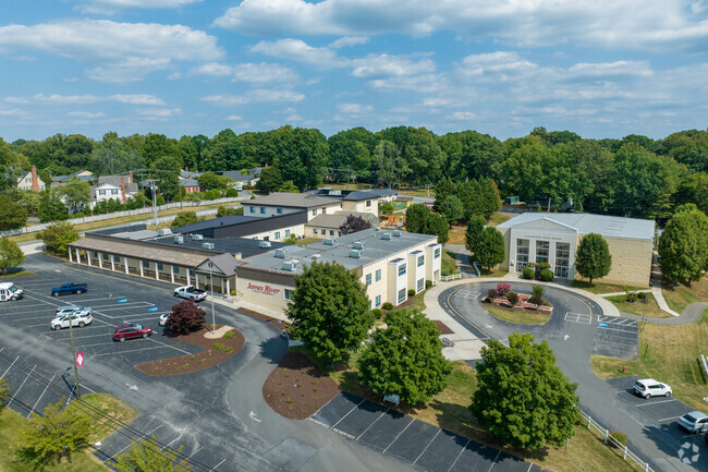 Locals love their James River Day School.