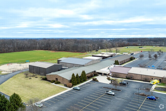 Grove City Christian School is located in Grove City, Grove City Ohio.
