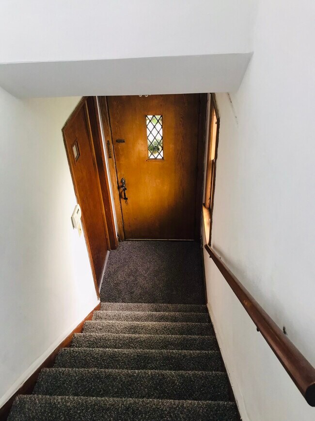 4137 4th Ave S unit A, Minneapolis, MN 55409 - photo 2