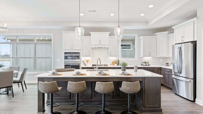 7045 Shenandoah St, Zionsville, IN 46077 - photo 4