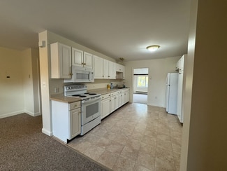 4f Therese Rd Unit 4F Therese Rd Salem  NH, Salem, NH 03079