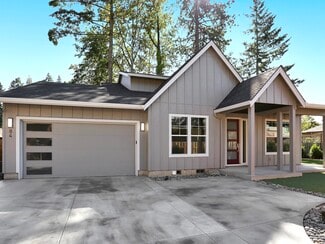 84 SW Meadow Dr, Beaverton, OR 97006